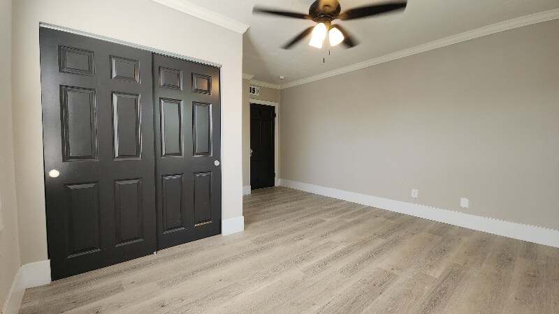 Building Photo - 813 Westwood Dr