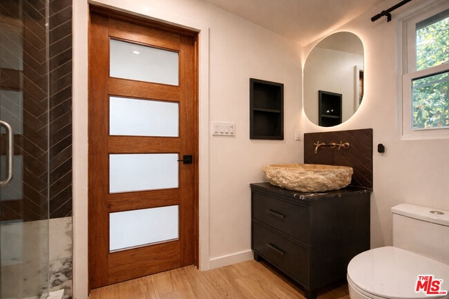 Building Photo - 4837 Gentry Ave