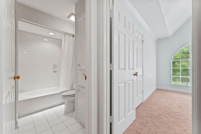 Building Photo - 29 Berry Blossom Dr