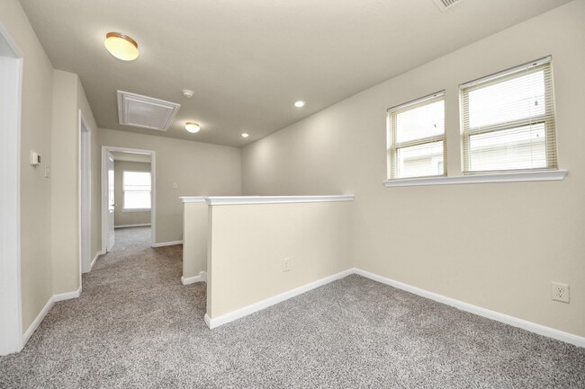 Building Photo - 19245 Reiner Gln Ct