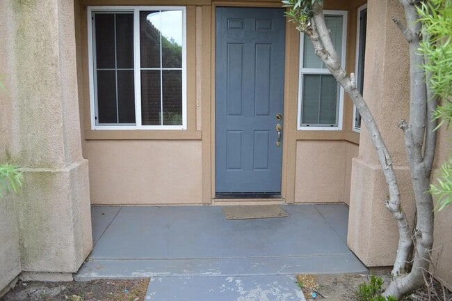 Building Photo - 1723 Sun Valley Ave