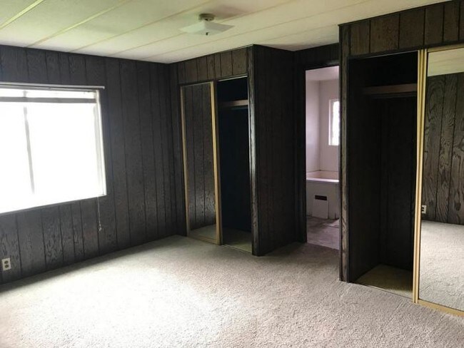 Building Photo - 3 bedroom in Waitsburg WA 99361