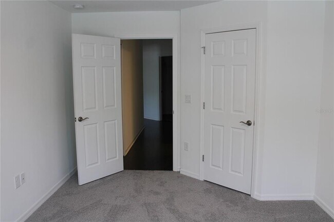 Building Photo - 4083 Via Sienna Cir