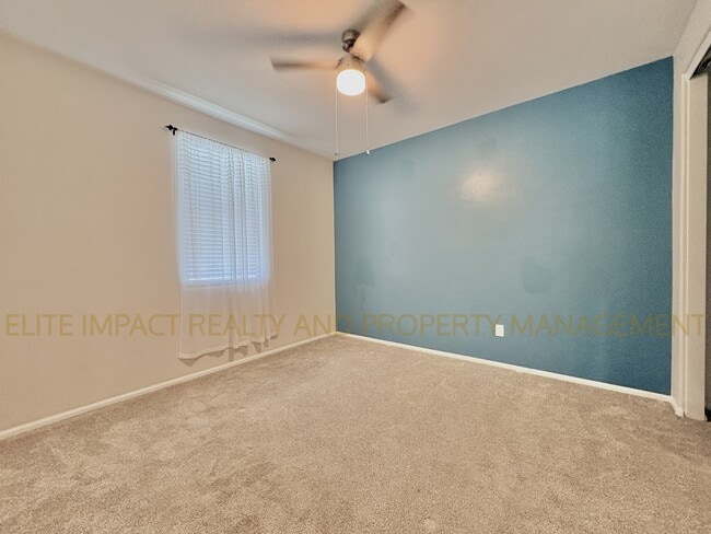 Building Photo - 9731 E Lynx Lk Trl