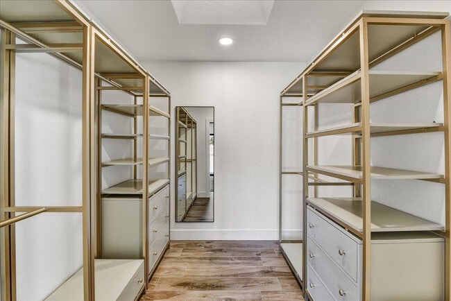 Building Photo - 4830 N 65th St