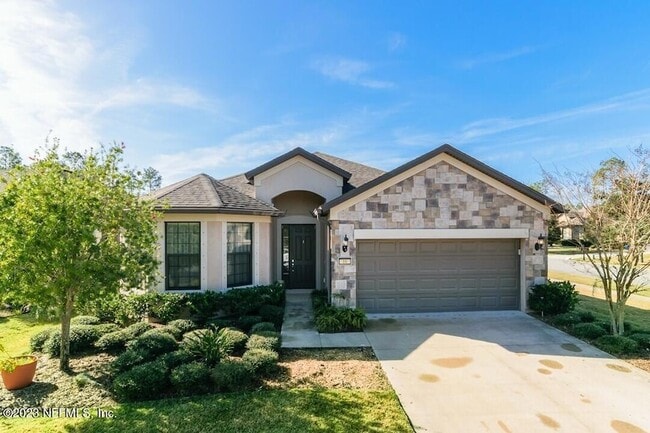 Primary Photo - 16 Acorn Grove Ct
