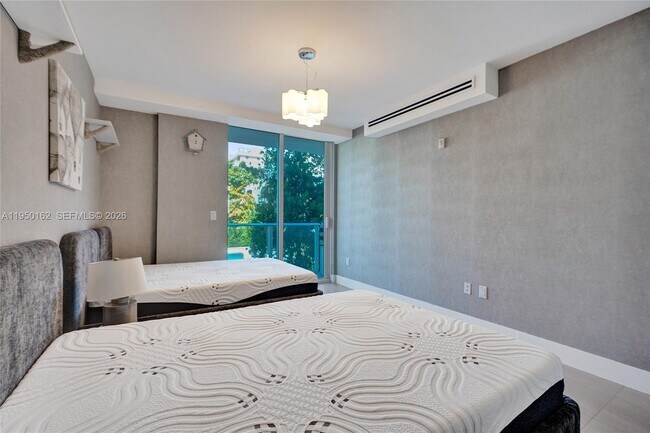 Building Photo - 1170 101st St