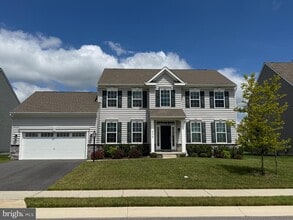 Building Photo - 636 McCracken Dr