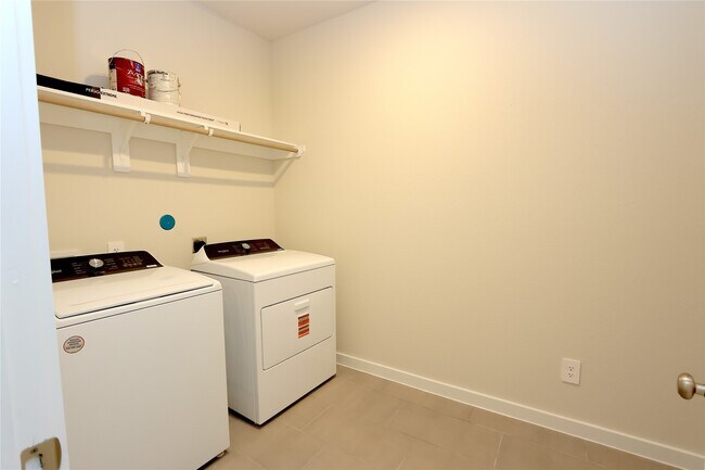 Building Photo - 1480 Waggoner Rnch Trl