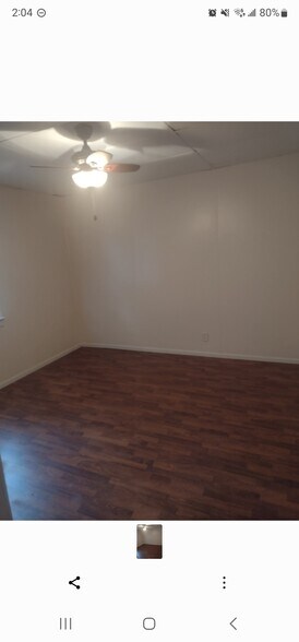 Building Photo - 512 Florence St