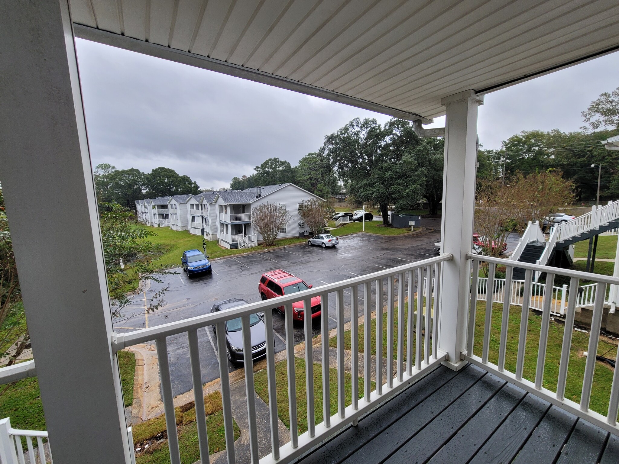 Building Photo - 1500 E Johnson Ave