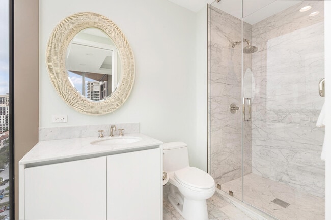 Building Photo - 1333 S Flagler Dr