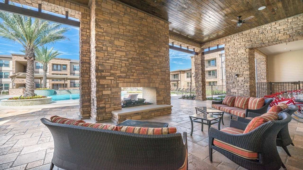 The Abbey At Spring Town Center Spring Tx Apartment Finder