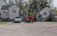 Building Photo - 612 Chautauqua Ave