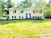Building Photo - 94 Princeton Hightstown Rd
