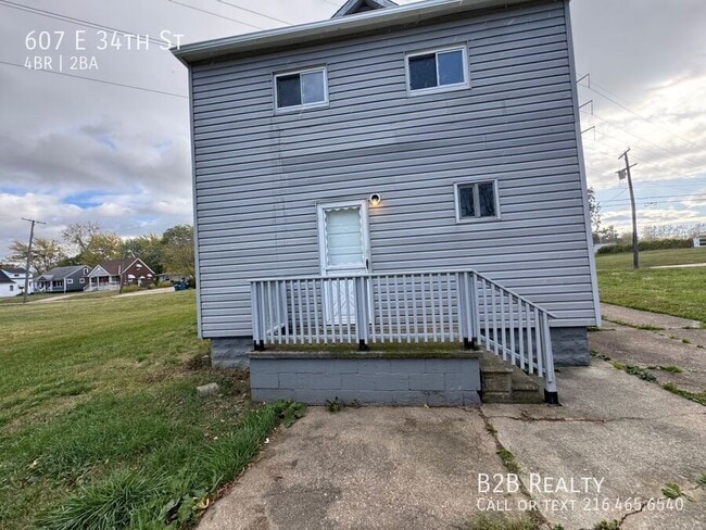 Building Photo - 607 E 34th St