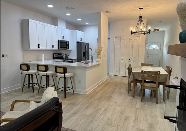 Building Photo - Stunning 3/2.5 Neptune Beach Home less tha...