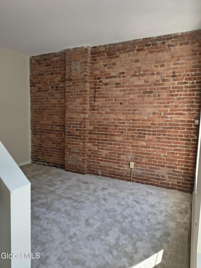 Building Photo - 53-55-55 Congress St