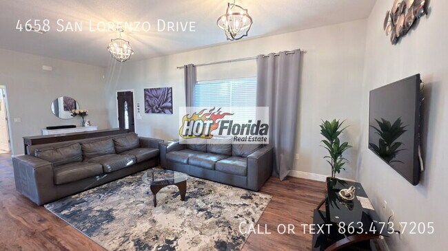 Building Photo - 4658 San Lorenzo Dr