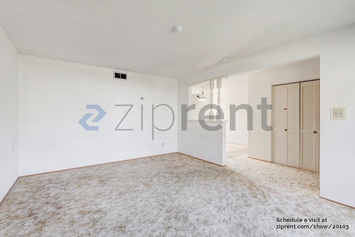 Building Photo - 3100 Ascot Ct