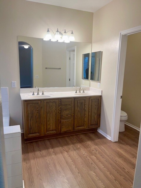 Building Photo - 7208 Bombay Reef Ct