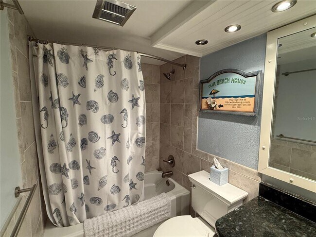 Building Photo - 910 Pinellas Bayway S