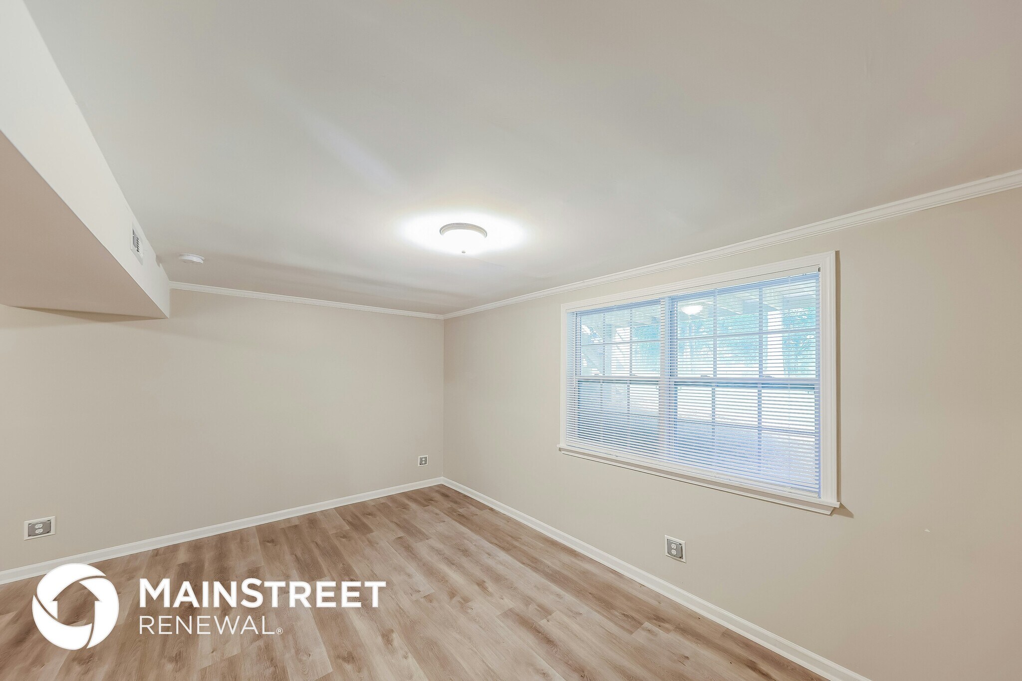 Building Photo - 2551 Janice Cir NE