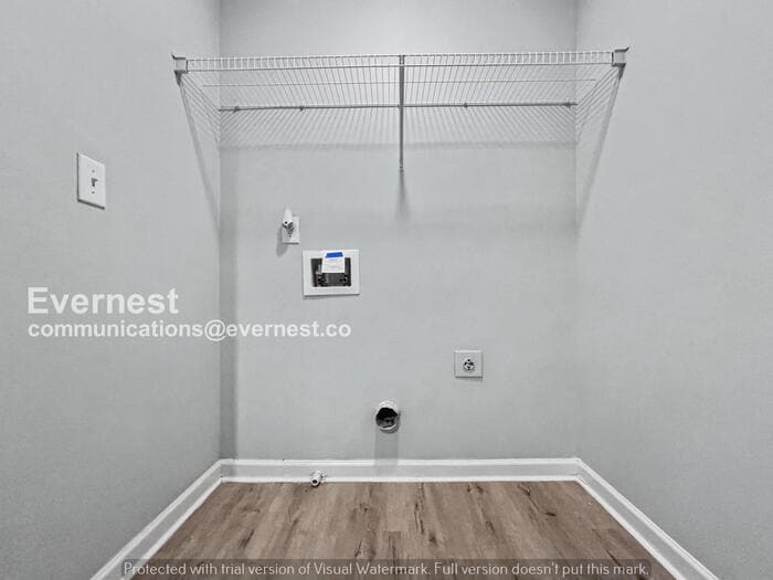 Building Photo - 5241 Hanover St