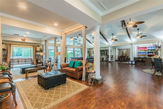 Building Photo - 18028 Java Isle Dr