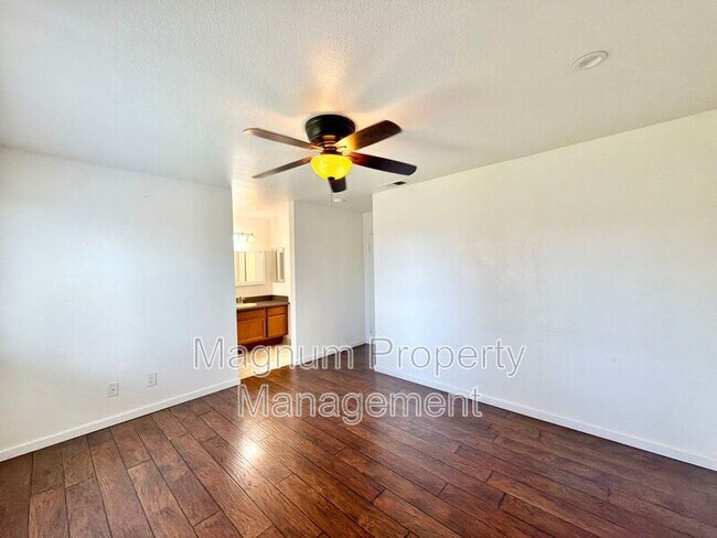 Building Photo - 25268 Shadescale Dr