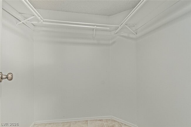 Building Photo - 2689 Rungsted St