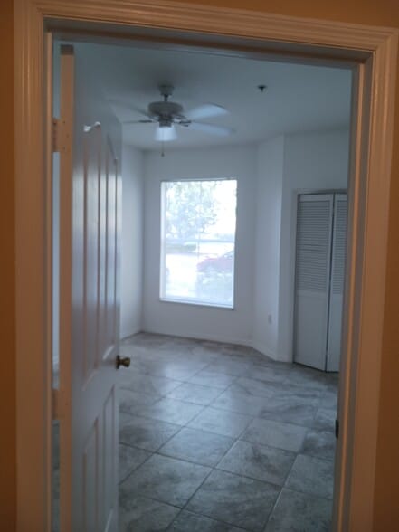 Building Photo - 1408 Lake Shadow Cir