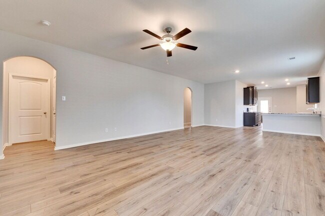 Building Photo - 213 Mount Vernon Way