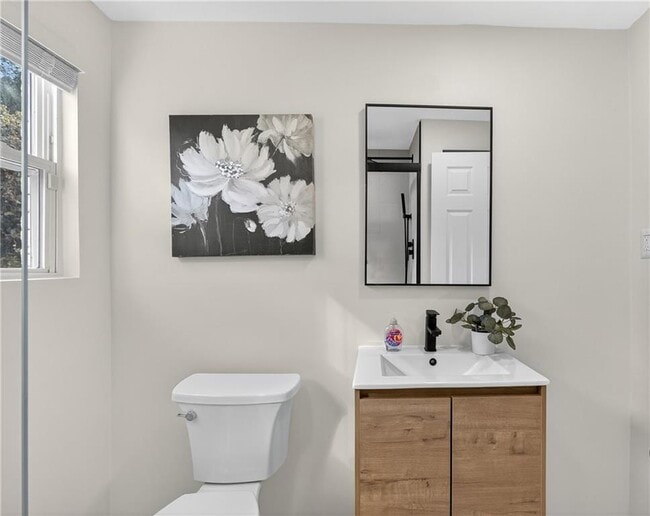 Building Photo - 2967 Flat Shoals Rd