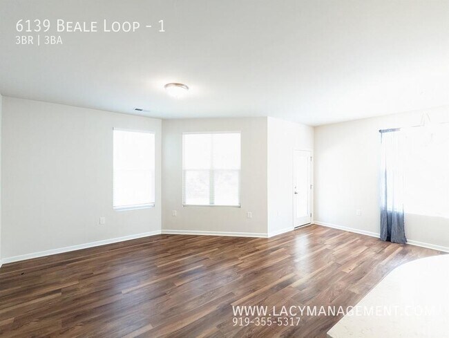 Building Photo - 6139 Beale Loop