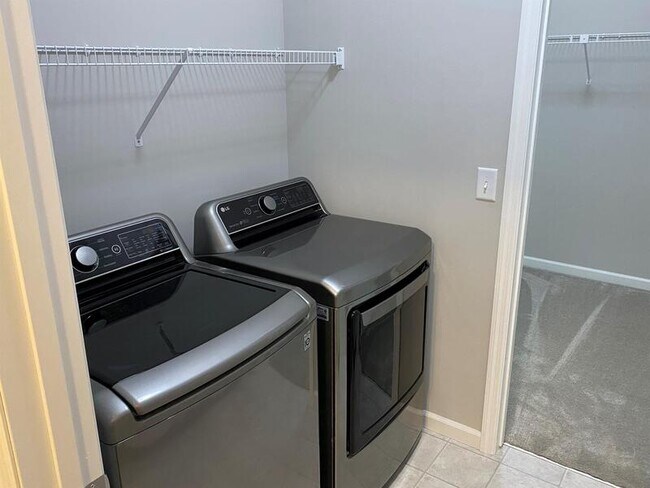 Building Photo - 1248 100th Ave NW