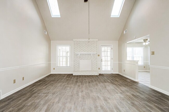 Building Photo - 4290 Timber Jump Cove