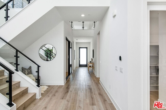 Building Photo - 20601 Overlook Ct