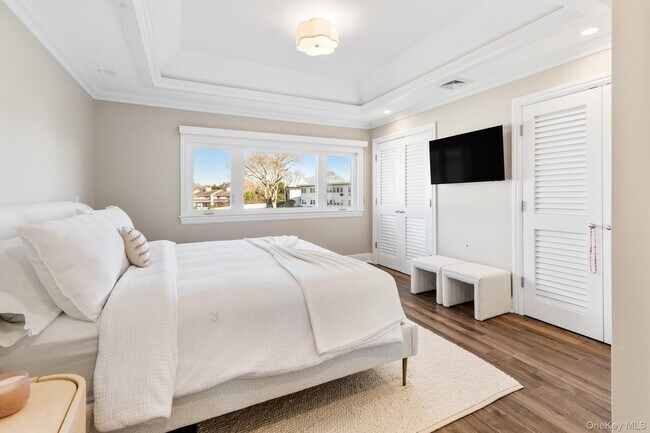 Building Photo - 3047 Mitchell Rd