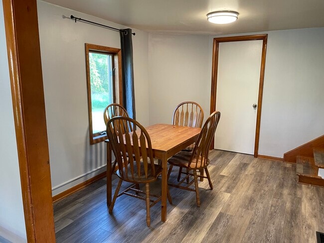 Building Photo - 159 Kendall Ave