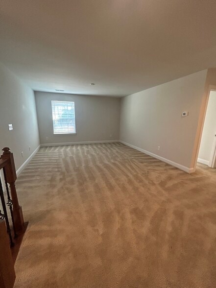 Building Photo - 1134 Beechfern Cir