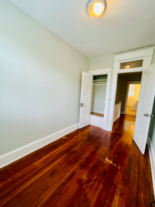 Building Photo - 341 Bryant St NE
