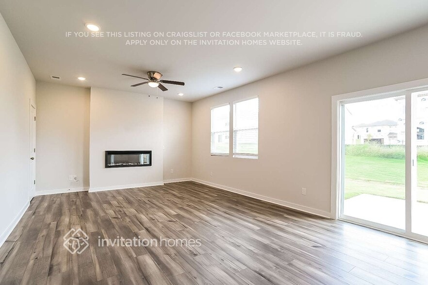 Building Photo - 820 Hallman Br Ln