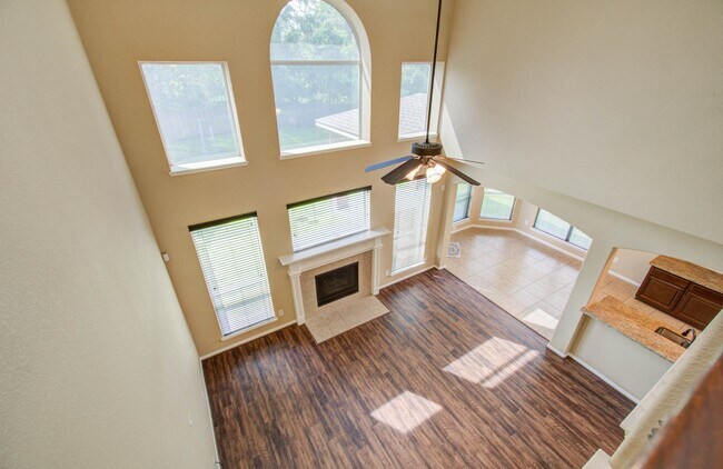 Building Photo - 21331 Parham Cir