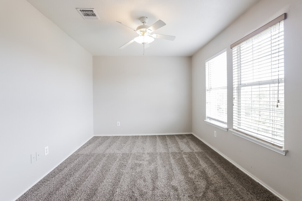 Building Photo - 7935 Raven Creek Ln