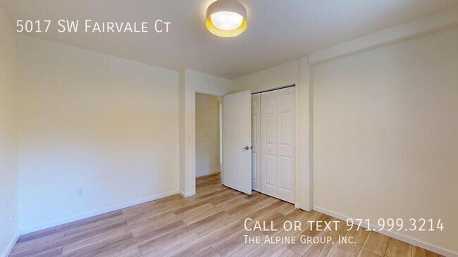Building Photo - 5017 SW Fairvale Ct