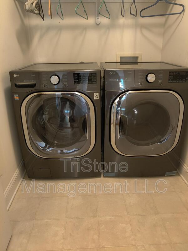 Building Photo - 14512 Harvington Dr