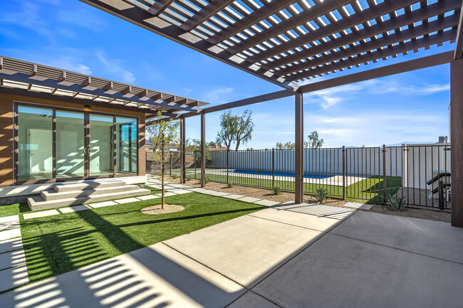 Building Photo - 13852 Scenic Crest Cir