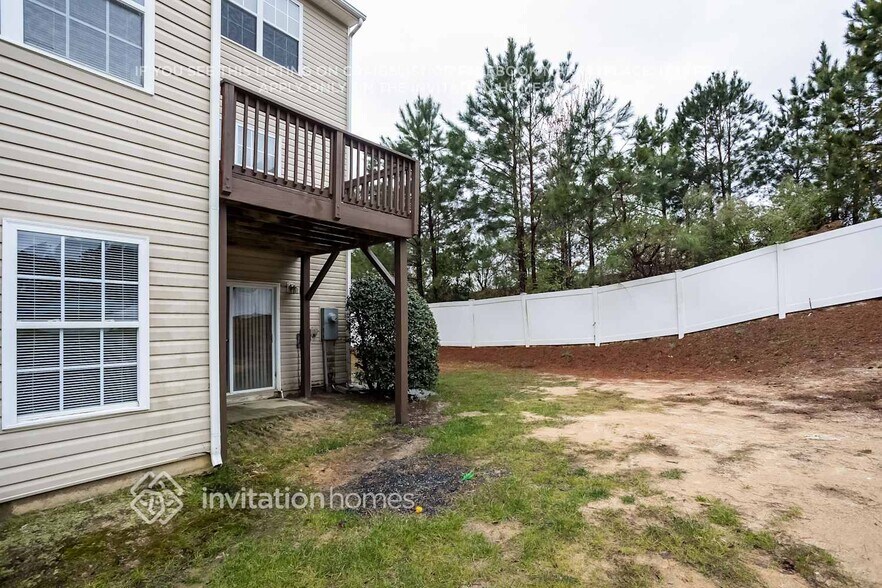 Building Photo - 5051 Neuse Commons Ln