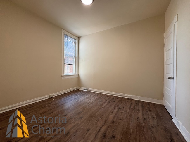Building Photo - Move-In Ready 4-Bedroom Home with Updated ...